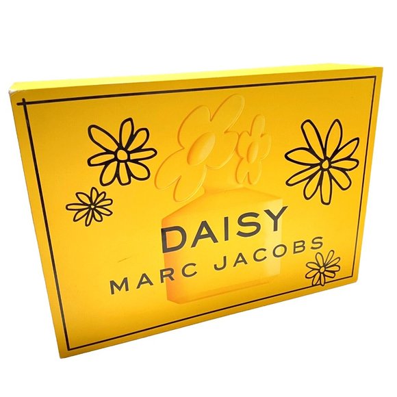 Daisy Marc Jacobs Perfume Box Yellow Cute Storage Display Rectangular Flowers - Picture 10 of 16